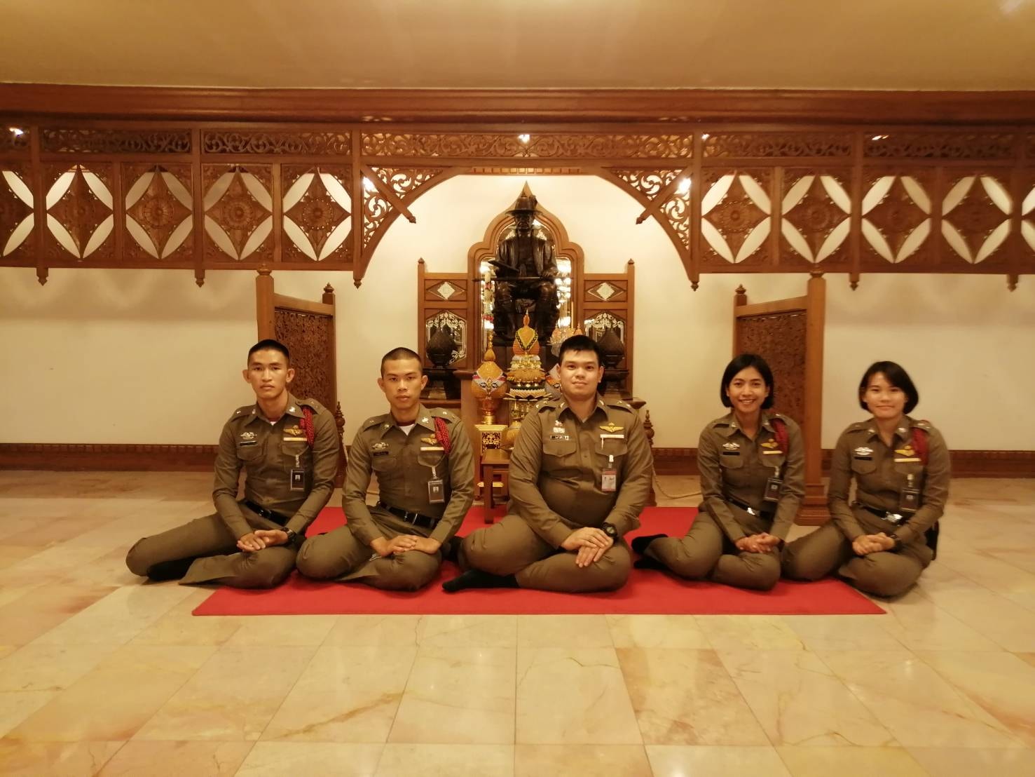 คณะนักเรียนนายร้อยตำรวจ ชั้นปีที่ ๔ ซึ่งฝึกปฏิบัติราชการ ณ สถานีตำรวจนครบาล พหลโยธิน เข้าเยี่ยมชมพิพิธภัณฑ์อัยการไทย