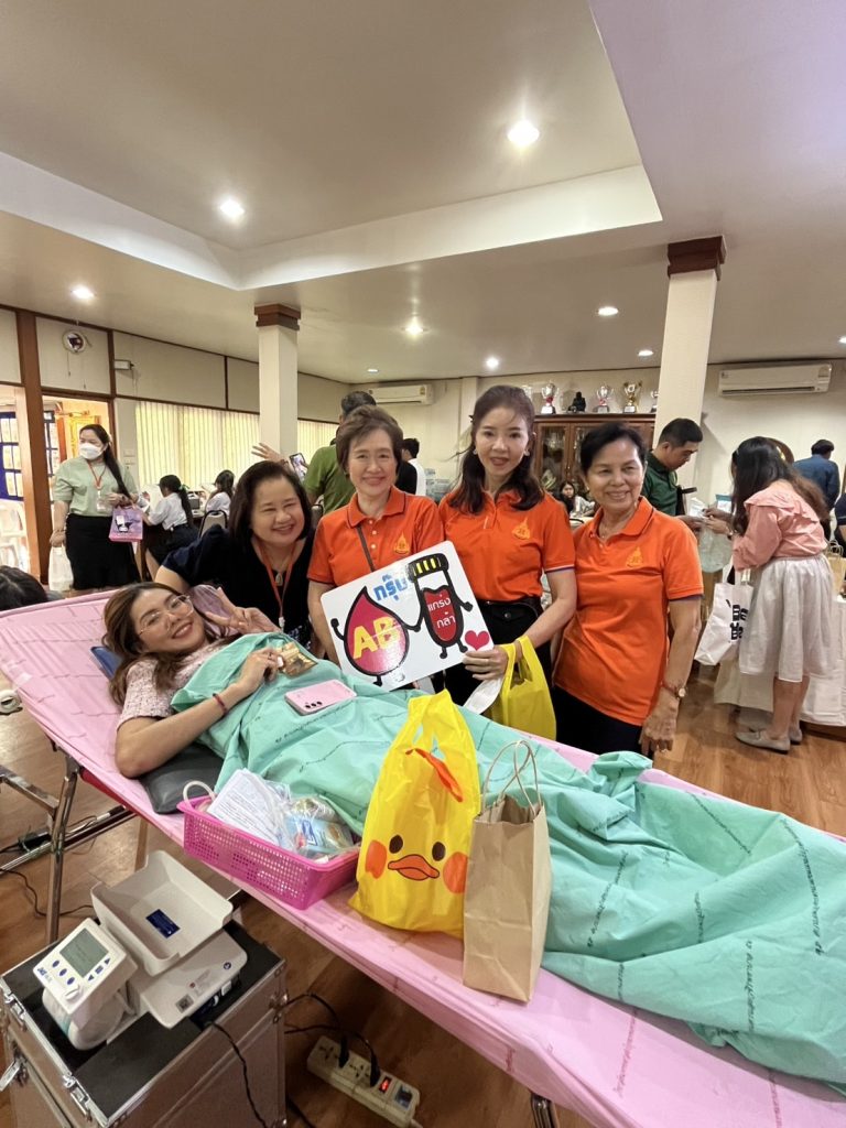 สำนักวิทยบริการ ร่วมกิจกรรม “บริจาคโลหิตด้วยหัวใจ หนึ่งคนให้สามคนรับ”