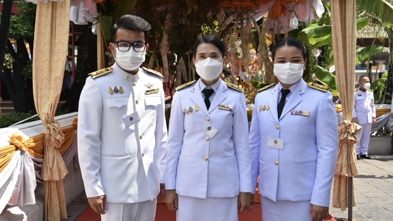 นางสาวสุนันท์ ทวีการไถ ผู้ช่วยเลขาธิการสำนักงานอัยการสูงสุด เข้าร่วมพิธีทอดผ้าป่าสนับสนุนโครงการทุนเล่าเรียนหลวงสำหรับพระสงฆ์ไทย ประจำปี 2565