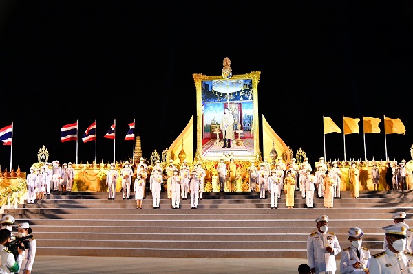 เลขาธิการสำนักงานอัยการสูงสุด ร่วมพิธีถวายเครื่องราชสักการะและวางพานพุ่ม และพิธีจุดเทียนถวายพระพรชัยมงคล พระบาทสมเด็จพระเจ้าอยู่หัว เนื่องในโอกาสวันเฉลิมพระชนมพรรษา 28 กรกฎาคม 2565